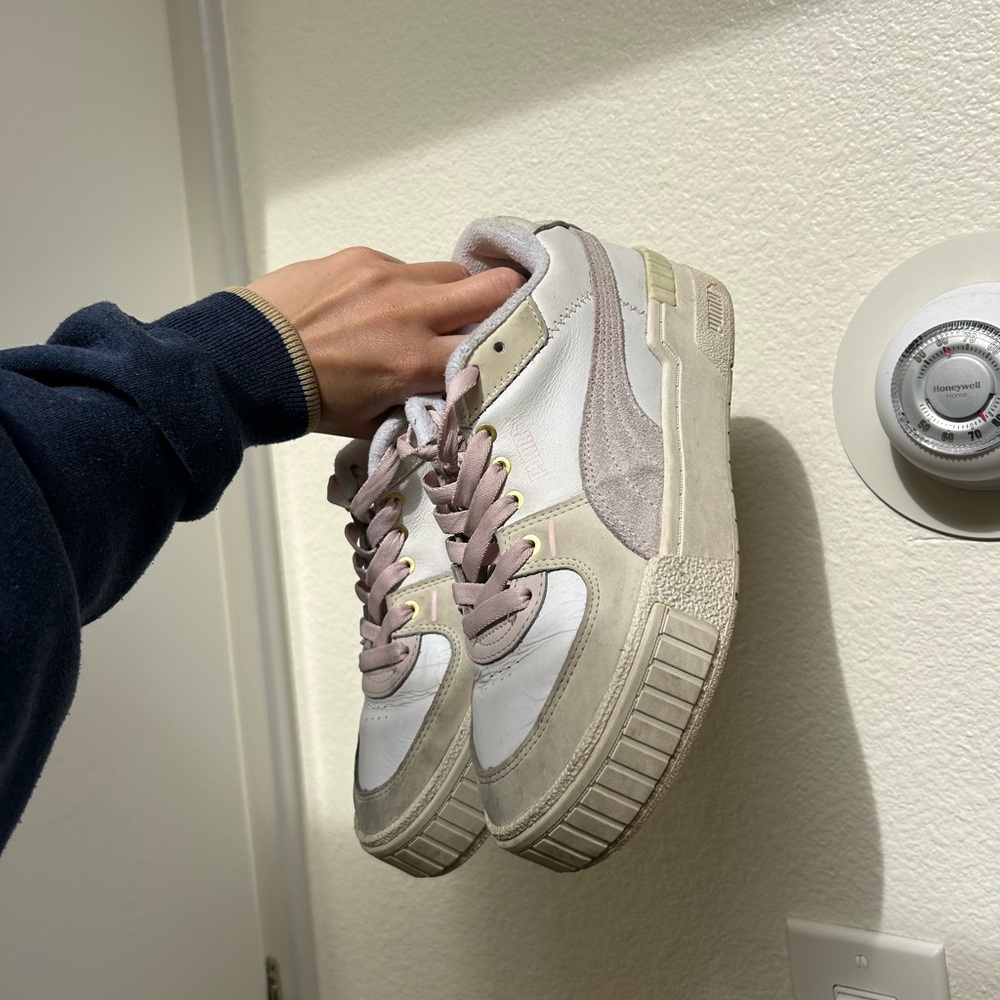 Stylish Women's Puma Sneakers